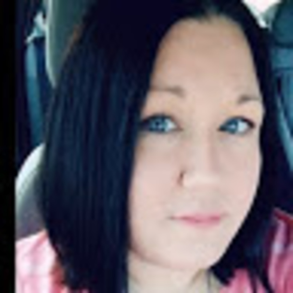 Meet your Posher, Alesha